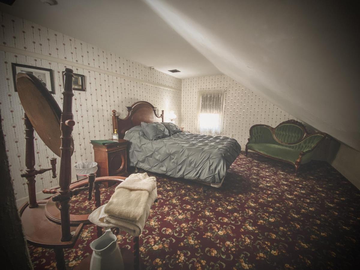 Lizzie Borden House Fall River Exterior foto